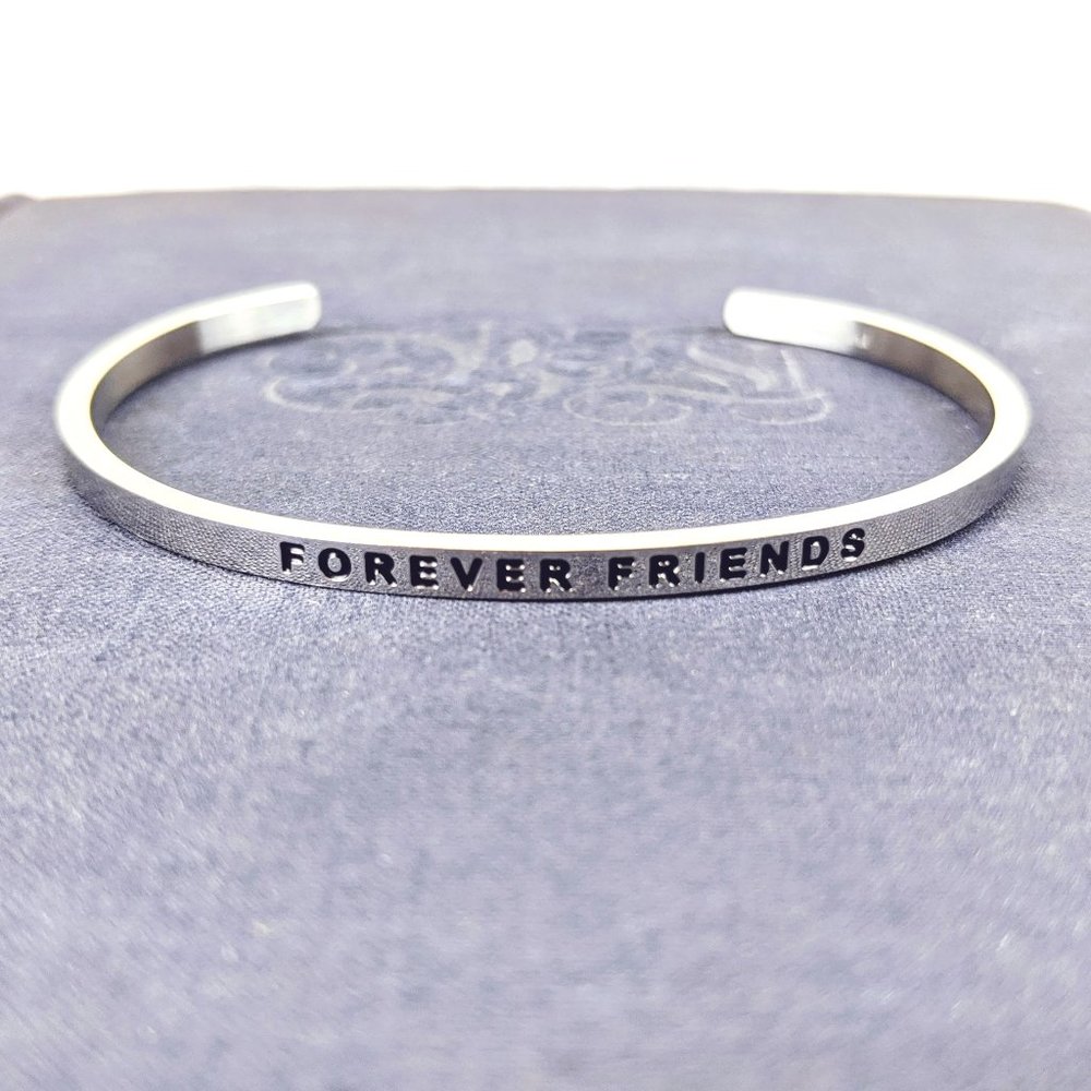 MantraBand Silver Bracelet "Forever Friends"